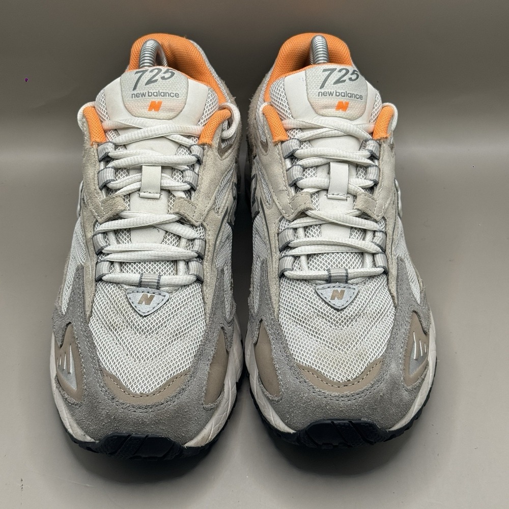 NEW BALANCE  725V1 LIFE STYLE SNEAKERS / Men's 7.5 / Women's 9 - Picture 2 of 8